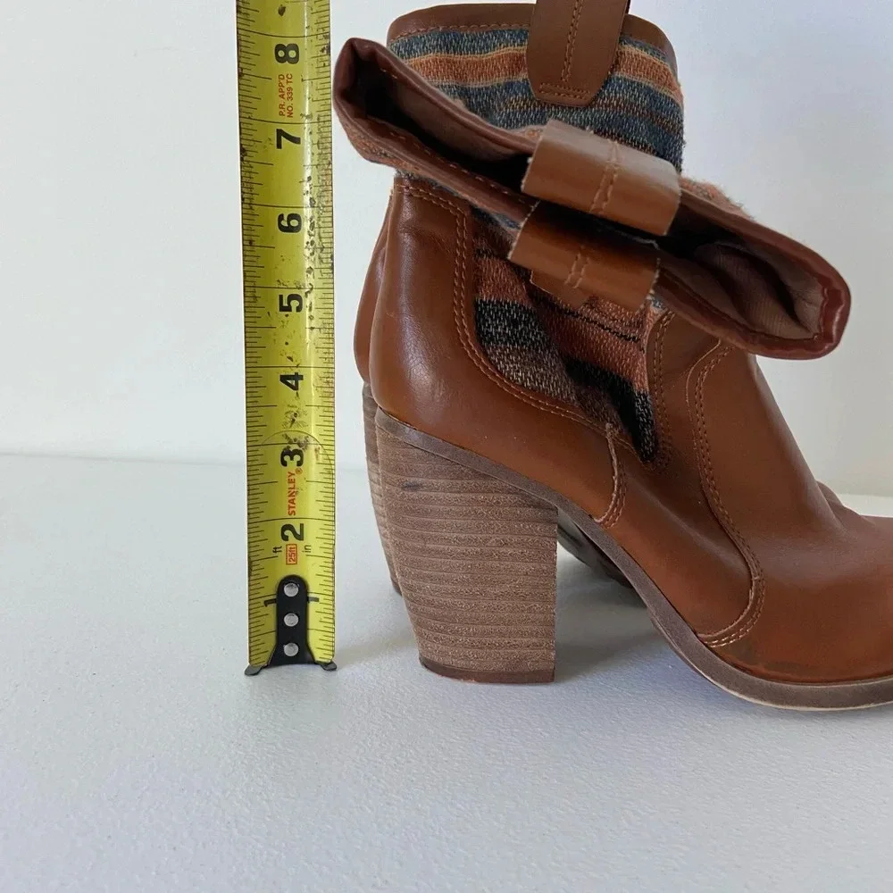 Arizona Jean Co. women’s patterned fabric heeled ankle boots — size‎ 7.5